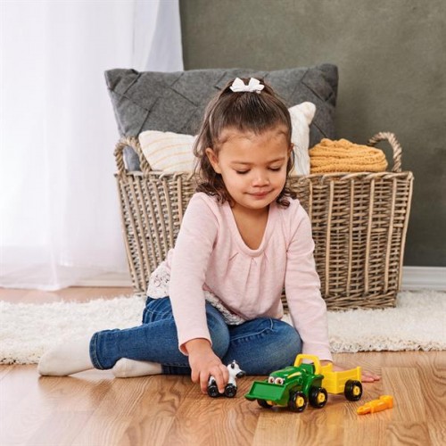 Конструктор  John Deere Kids Трактор с ковшом и прицепом 47209