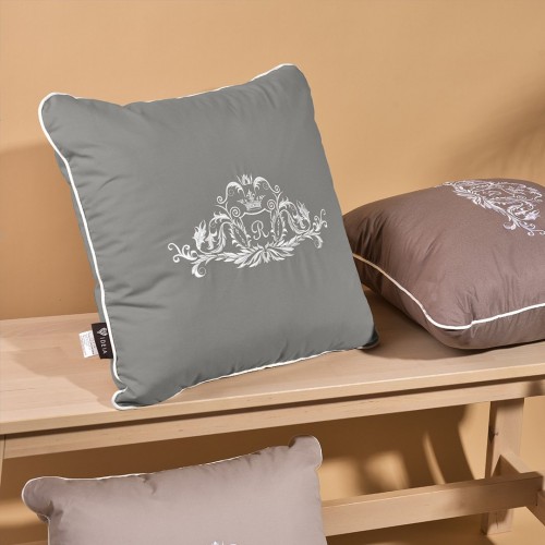 Декоративная подушка Ideia Модерн с вышивкой 45х45 см Темно-серый 8-33086