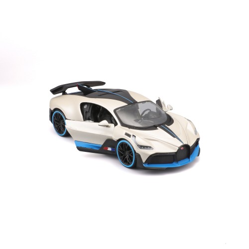 Модель машинки Maisto Bugatti Divo 1:24 Белый 31526  met. white