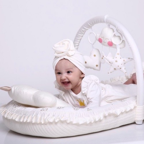 Кокон для новорожденных Happy Luna BabyNest Irish Plush Королевский 3 Молочный 0187